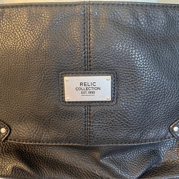Women’s Relic Black Leather shoulder Purse - Picture 5 of 12